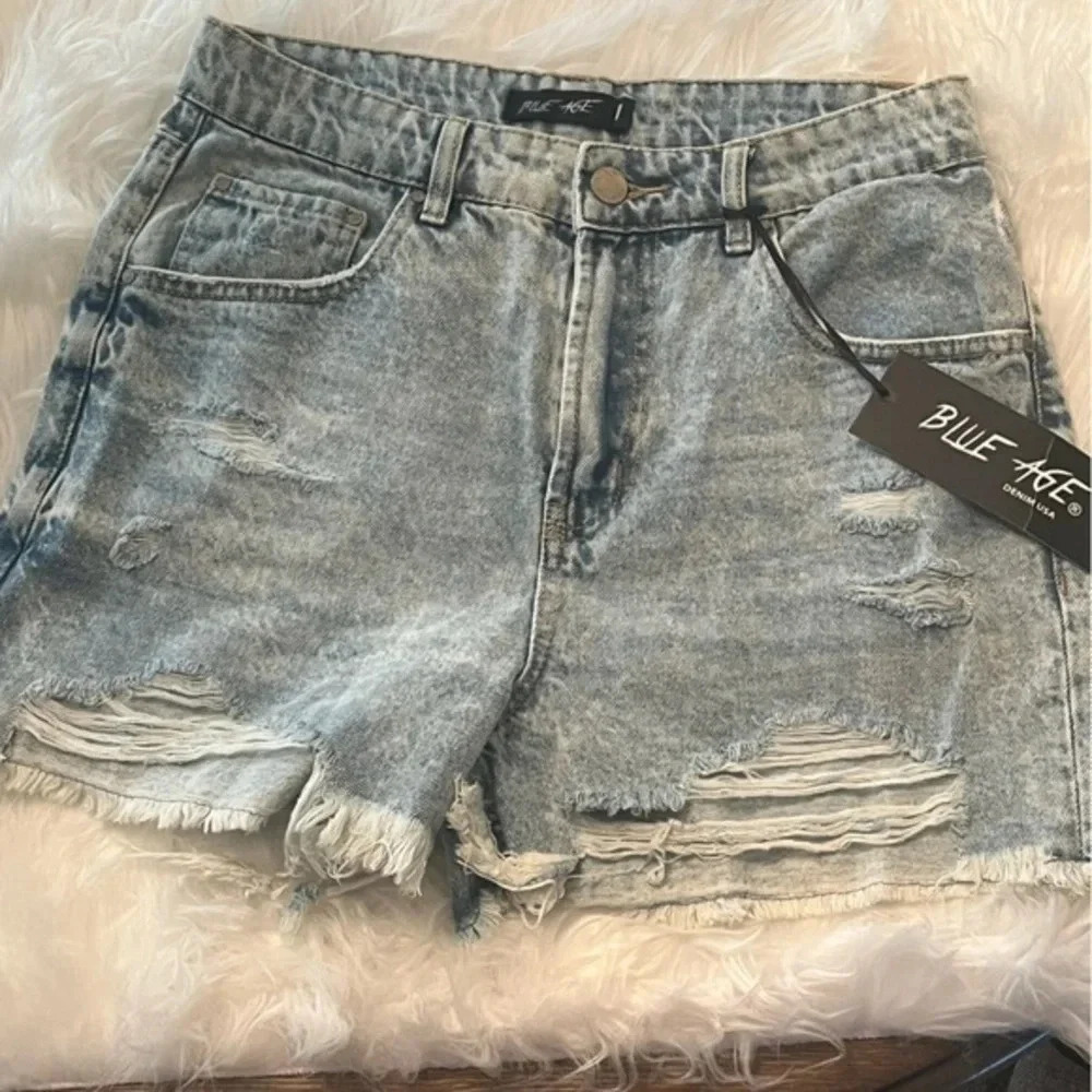 Blue Age Denim Shorts - Picture 3 of 6